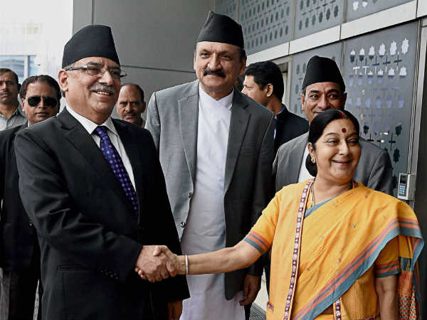 भारत का प्रभाव कम करने की कोशिशें 