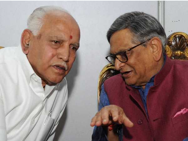 फिर दिया इस्तीफा