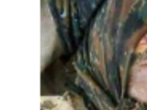  सीआरपीएफ जवान की है फोटो 