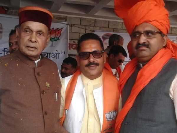 कांग्रेस छोड़ रहे कर्मठ कार्यकर्ता