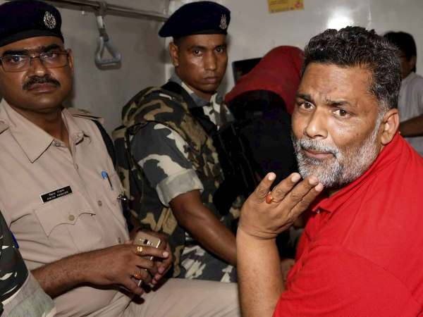 सुमित्रा महाजन से फोन पर कहा, मुझे बचाइए