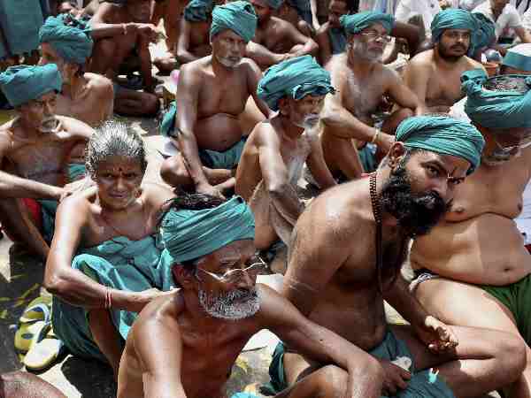 2,728 किसान कर चुके हैं आत्महत्या