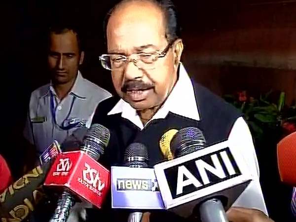 जीएसटी बिल का विरोध करनेवाले मोइली ने क्या कहा? जीएसटी बिल का विरोध करनेवाले मोइली ने क्या कहा?