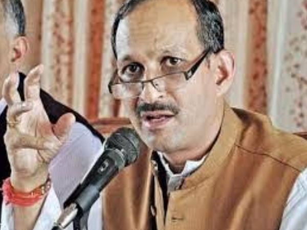 कांग्रेस के सहयोगी विधायक बलवीर वर्मा की बगावत, अब BJP में शामिल होने की खबरों से सियासत गर्म