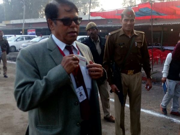 UP COUNTING LIVE: देखिए तस्वीरों में मतगणना और रिजल्ट