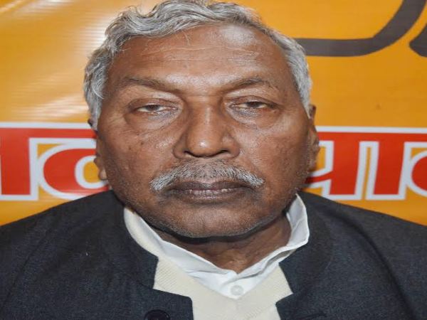 मऊ से जीते सभी विधायकों की प्रोफाइल में है दम, मंत्री बनने का देख रहे हैं ख्वाब