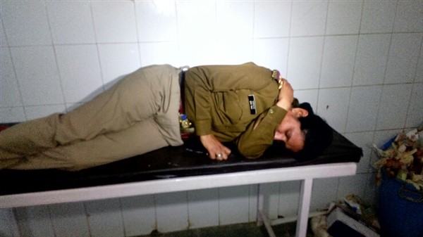 BJP प्रत्याशी के बेटे ने किया पुलिस पर हमला