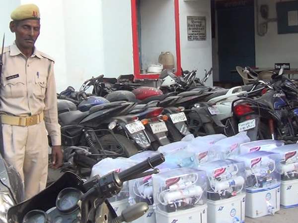 बिक रहे हैं केंट कंपनी का नकली आरओ, सावधान हो जाइए!