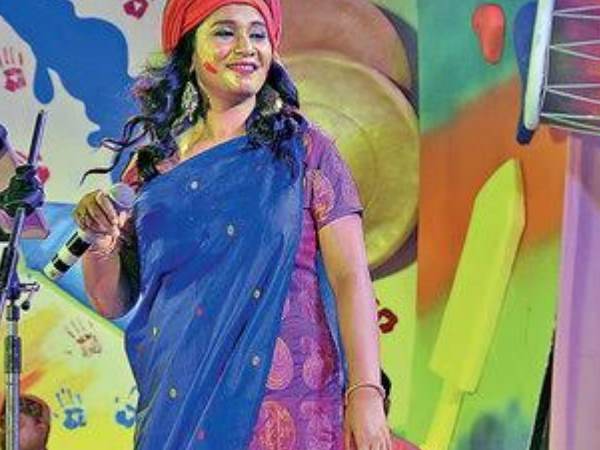 PICS: लालू के गाने ने मिटा दी दूरियां, एक मंच पर साथ दिखे राजनीति के जानी दुश्मन