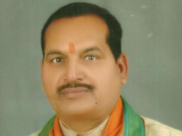 बहराइच में कौन पाएगा लालबत्ती? भारी बहुमत के बीच अब मंत्री बनने की कवायद में जुटे विधायक