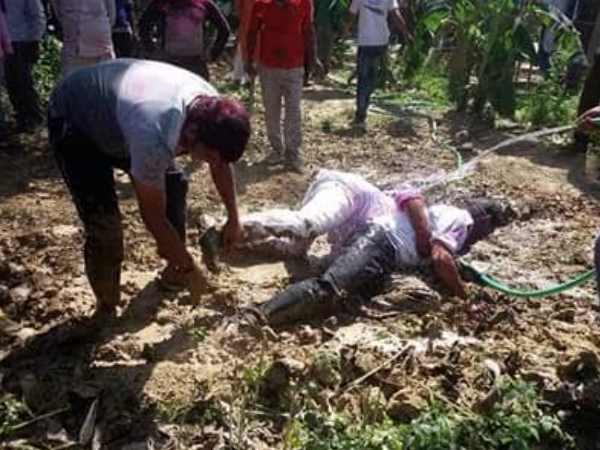 राजा भैया ने जनता के साथ कैसे मनाई होली, देखिए तस्वीरें