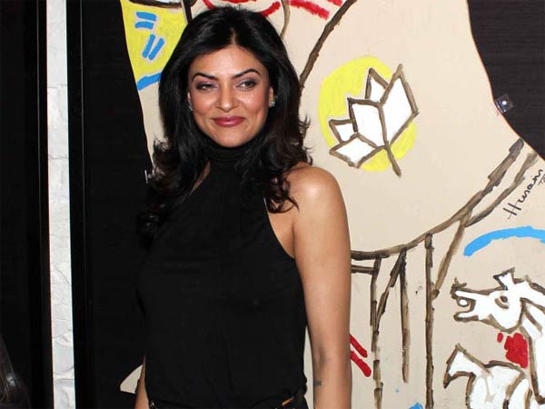 दिल से नाच रहे हैं दिल से नाच रहे हैं