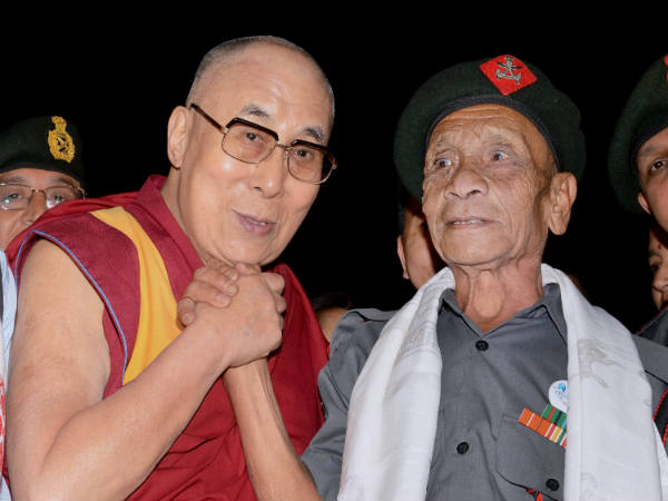 दोनों ही थे युवा 