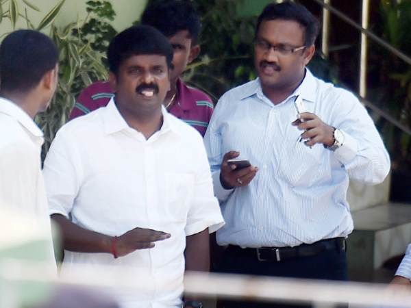 स्वास्थ्य मंत्री के घर से मिला था ब्लूप्रिंट