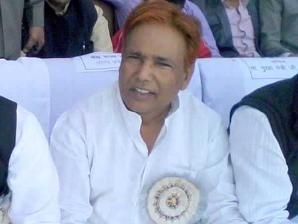 सपा सरकार में दो बार रह चुके हैं मंत्री