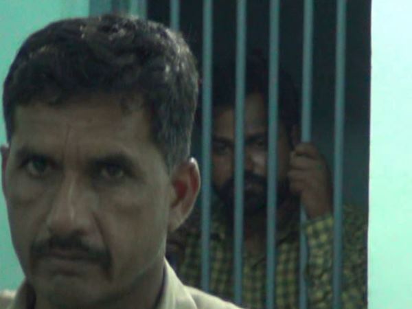 पीड़ित को ही लॉकअप में बंद कर दिया