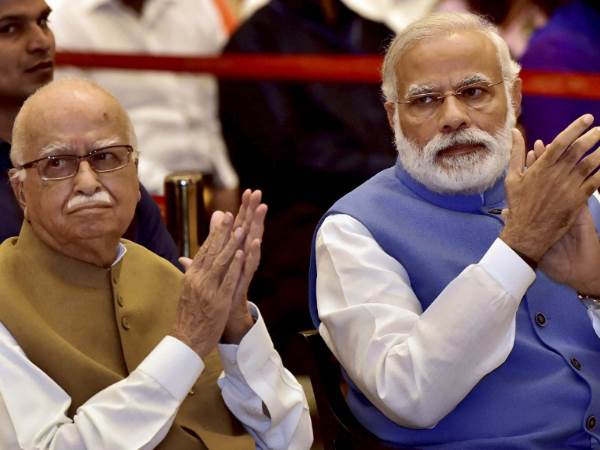 मोदी के स्वागत में रोडशो की तैयारी