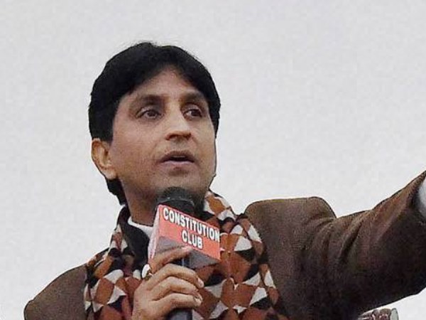 'सिंहो की पेशी करवा दी, कुत्तों के दरबारों में'