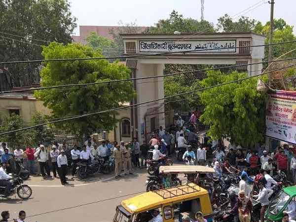 क्या कहते हैं अधिकारी