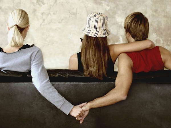 शीशा नहीं होना चाहिए शीशा नहीं होना चाहिए