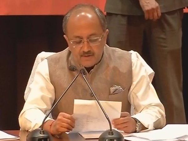 सिद्धार्थ नाथ सिंह और श्रीकांत शर्मा ने दी कैबिनेट में लिए गए फैसलों की जानकारी