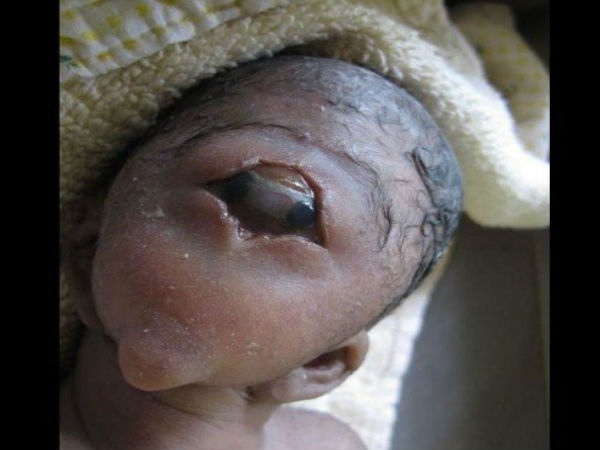  भयानक चेहरा 