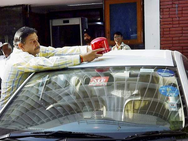 2014 में दर्ज हुए 10 केस