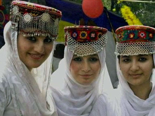 160 साल तक जीती है महिलाएं 160 साल तक जीती है महिलाएं