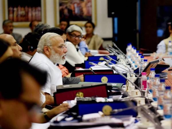 राज्य पास करें GST