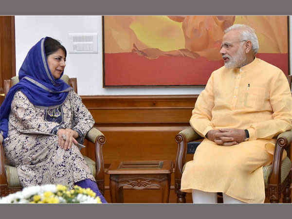 मुफ्ती की पीएम से मुलाकात के बाद हुई घटना