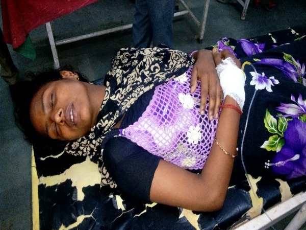 महिला के परिजनों की तलाश में पुलिस