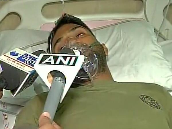 'मेरे बेटे ने पांच नक्सलियों को मारा' 'मेरे बेटे ने पांच नक्सलियों को मारा'