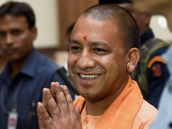 हाल ही में बड़े स्तर पर बदले गए हैं अधिकारी
