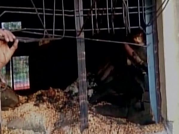 मध्य प्रदेश: छिंदवाड़ा में भीषण आग लगने से 20 लोगों की मौत मध्य प्रदेश: छिंदवाड़ा में भीषण आग लगने से 20 लोगों की मौत