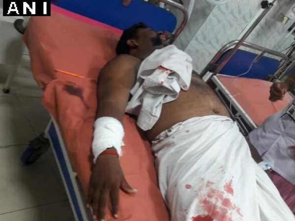 आरके नगर में प्रतिद्वंद्वी गुटों में झड़प