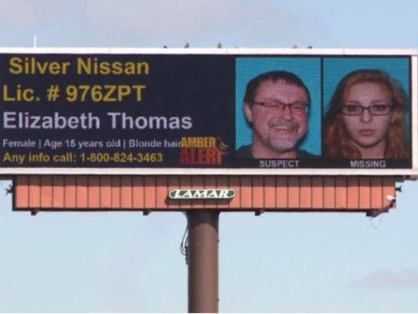 नाबालिगों की शादी पर रिसर्च कर 50 साल का टीचर 15 साल की छात्रा को लेकर चंपत नाबालिगों की शादी पर रिसर्च कर 50 साल का टीचर 15 साल की छात्रा को लेकर चंपत