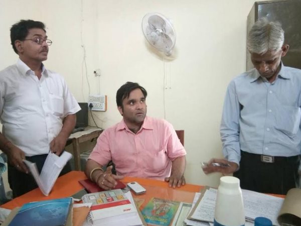 कम पढ़े-लिखे ही नहीं होते साइबर क्राइम का शिकार, मजिस्ट्रेट से भी ऐंठ लिए गए हजारों