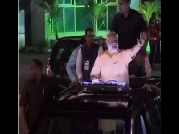  PM Narendra Modi Surat Road Show live Update
