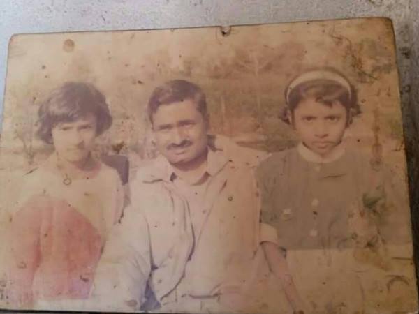 यूपी के नए DGP सुलखान सिंह की 'गरीबी' सोशल मीडिया पर वायरल यूपी के नए DGP सुलखान सिंह की 'गरीबी' सोशल मीडिया पर वायरल