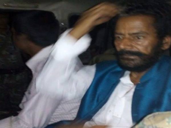 नाबालिग लड़की समेत 2 की हत्या के आरोप में जदयू नेता गिरफ्तार नाबालिग लड़की समेत 2 की हत्या के आरोप में जदयू नेता गिरफ्तार