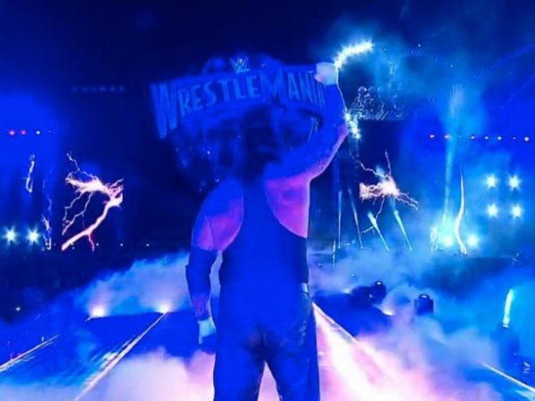 WWE में लोगों को उठाकर पटक देने वाले अंडरटेकर ने लिया संन्‍यास, जानिए उनके बारे में 10 बातें 