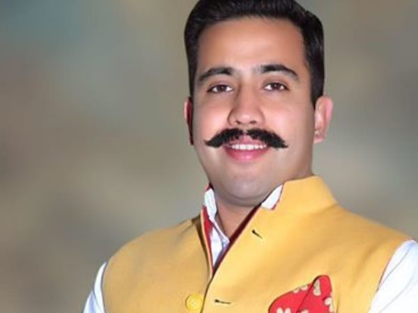 वीरभद्र पर गिरी ED की कार्रवाई की गाज, फार्महाउस किया अटैच