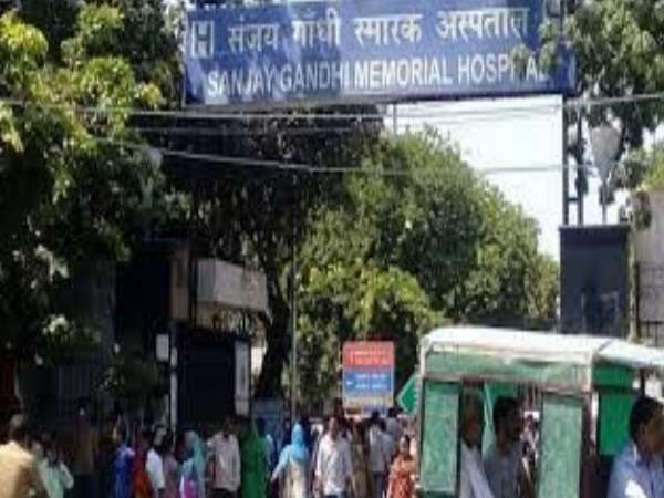 बीजेपी जिलाध्यक्ष ने की थी स्मृति ईरानी से शिकायत