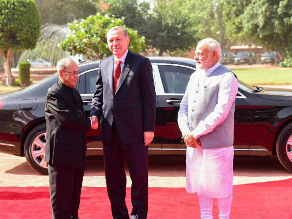 भारत पर आतंकवाद को बढ़ावा देने का आरोप 