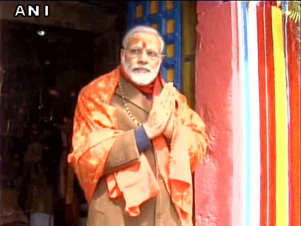 रामदेव ने पीएम मोदी को दी राष्ट्र ऋषि की उपाधि