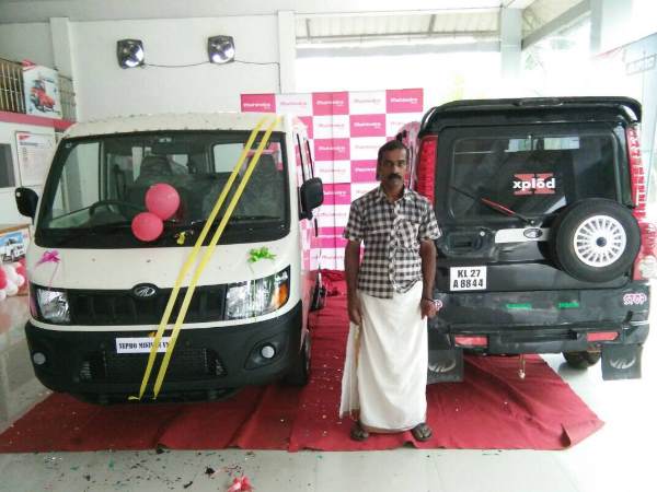 ऑटो को बनाया स्कॉर्पियो