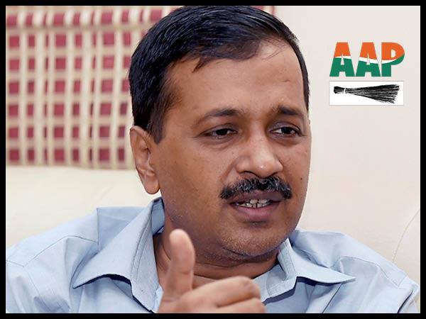  चंदे के 'घनचक्कर' में फंसे केजरीवाल