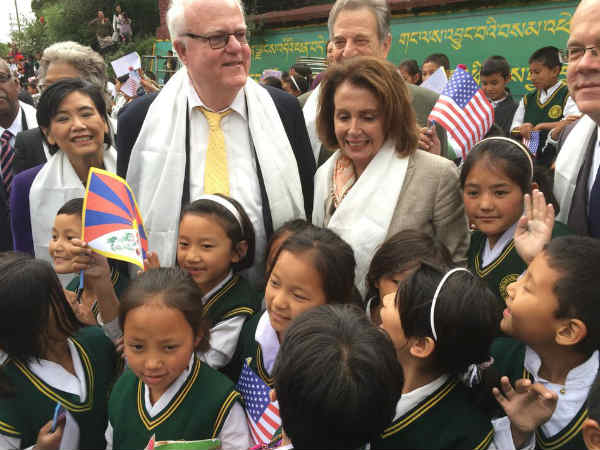 ति‍ब्‍बत की आजादी के पक्षधर 