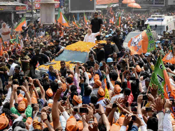  केरल में डूबती कांग्रेस के सहारे भाजपा 