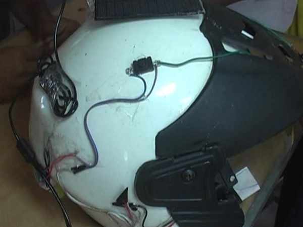 कबाड़ से किया बड़ा जुगाड़